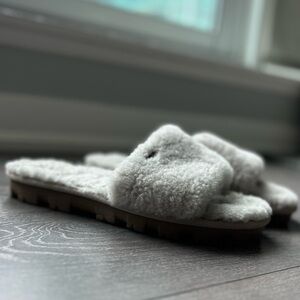 UGG Slippers - Size 10